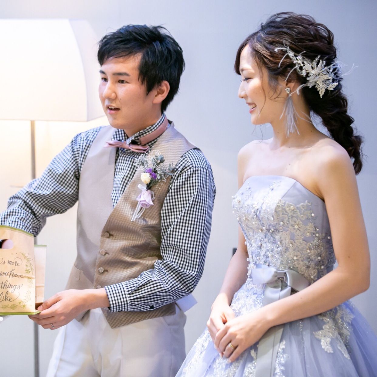 披露宴パーティのカバー写真