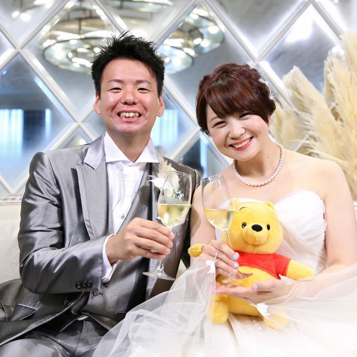 披露宴パーティのカバー写真