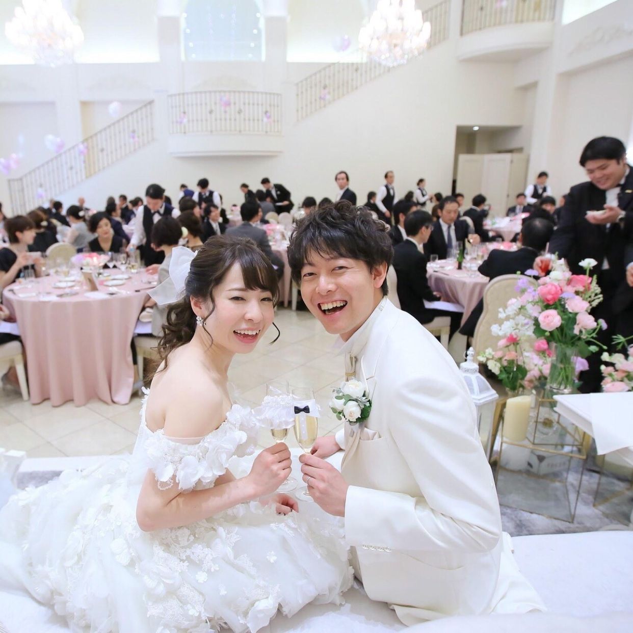 披露宴パーティのカバー写真