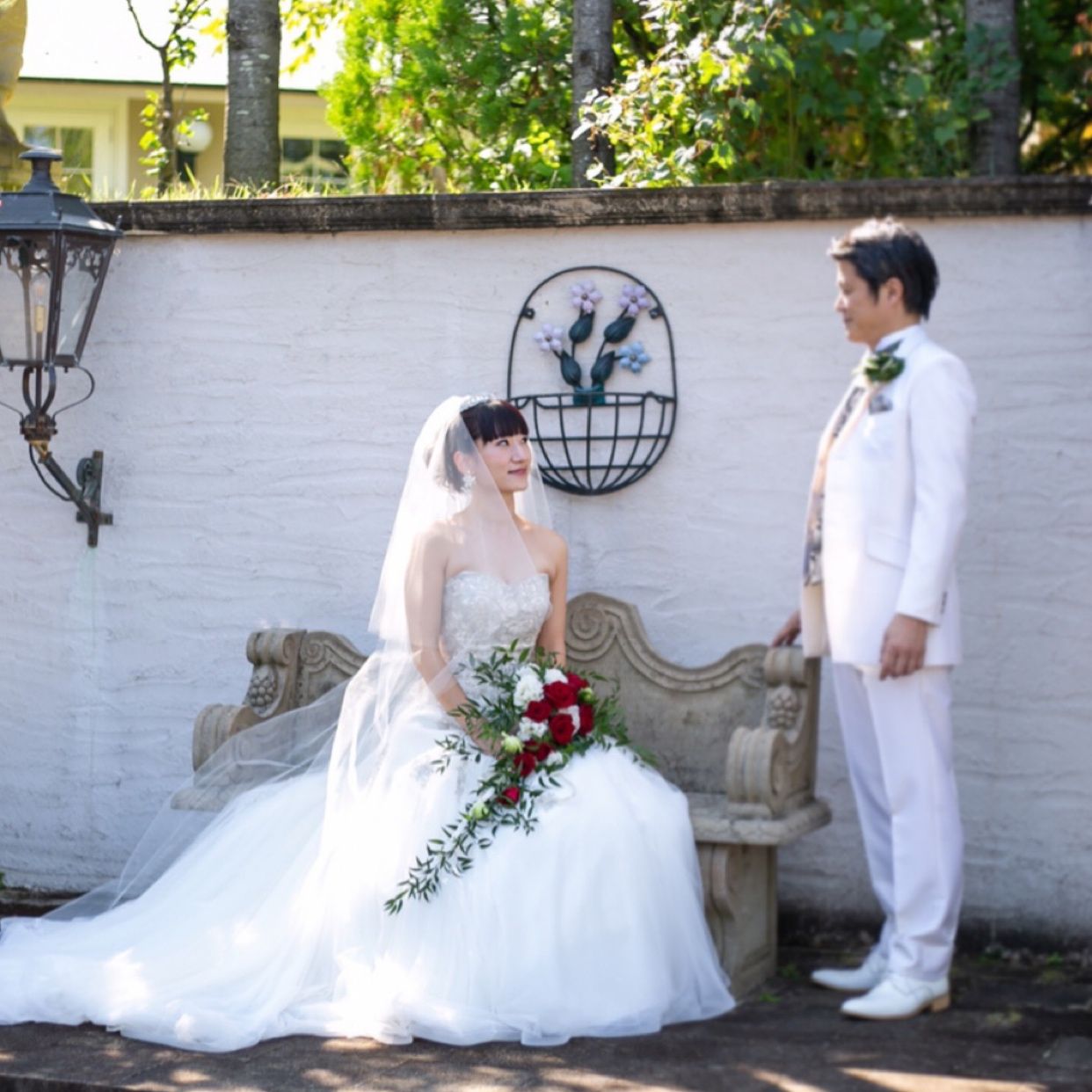 披露宴パーティのカバー写真