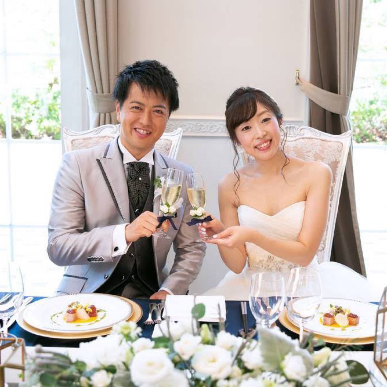 披露宴パーティのカバー写真