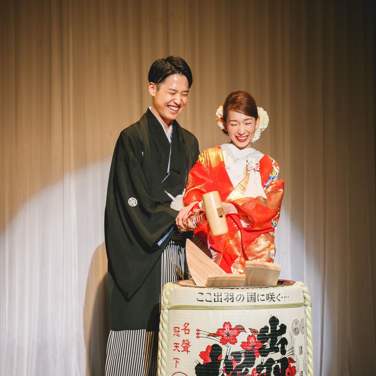 披露宴パーティのカバー写真