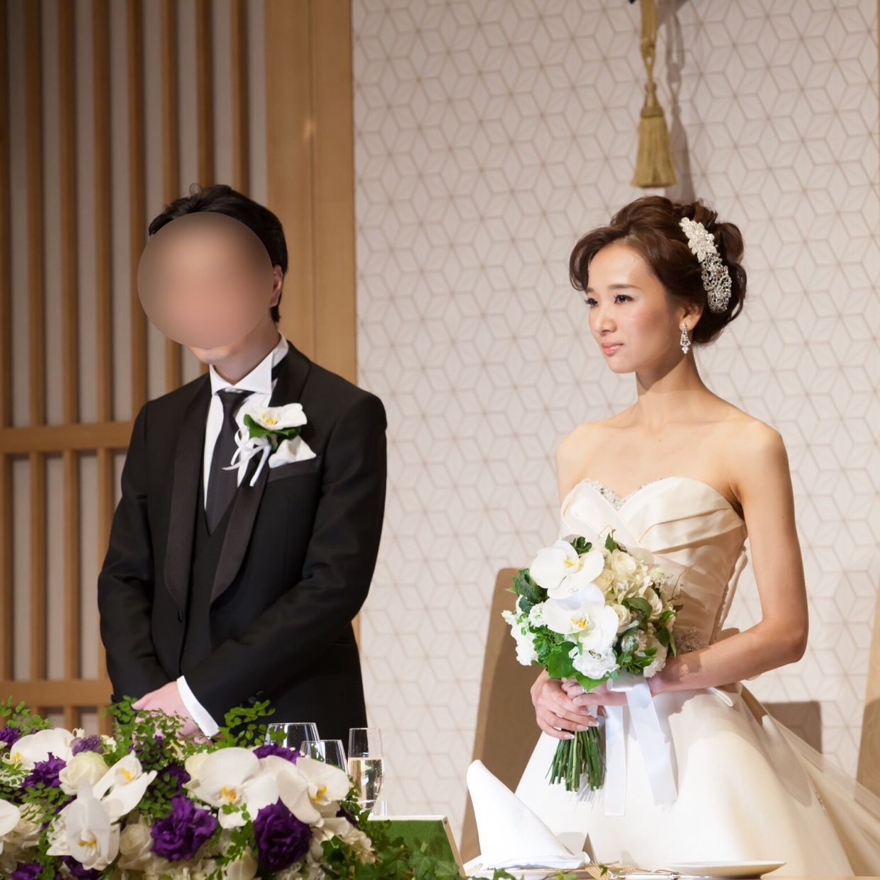 披露宴パーティのカバー写真