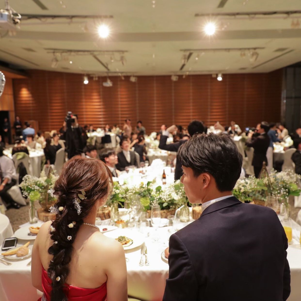 披露宴パーティのカバー写真