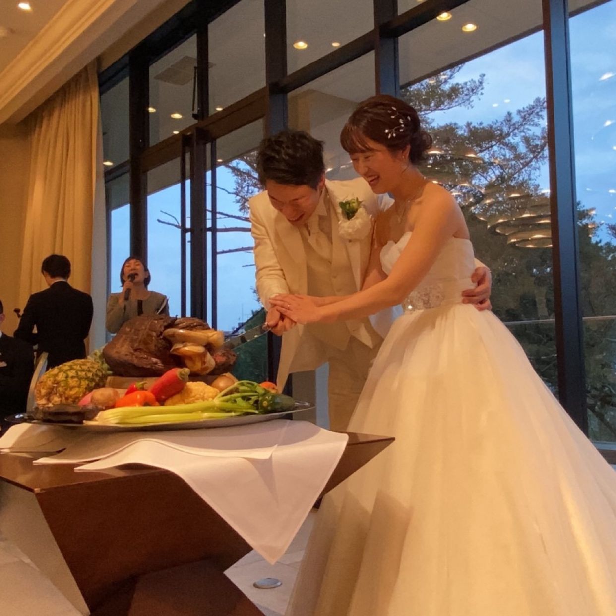 披露宴パーティのカバー写真