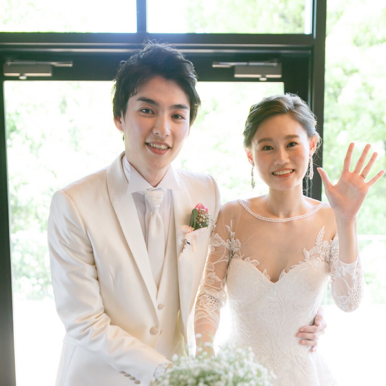 披露宴パーティのカバー写真