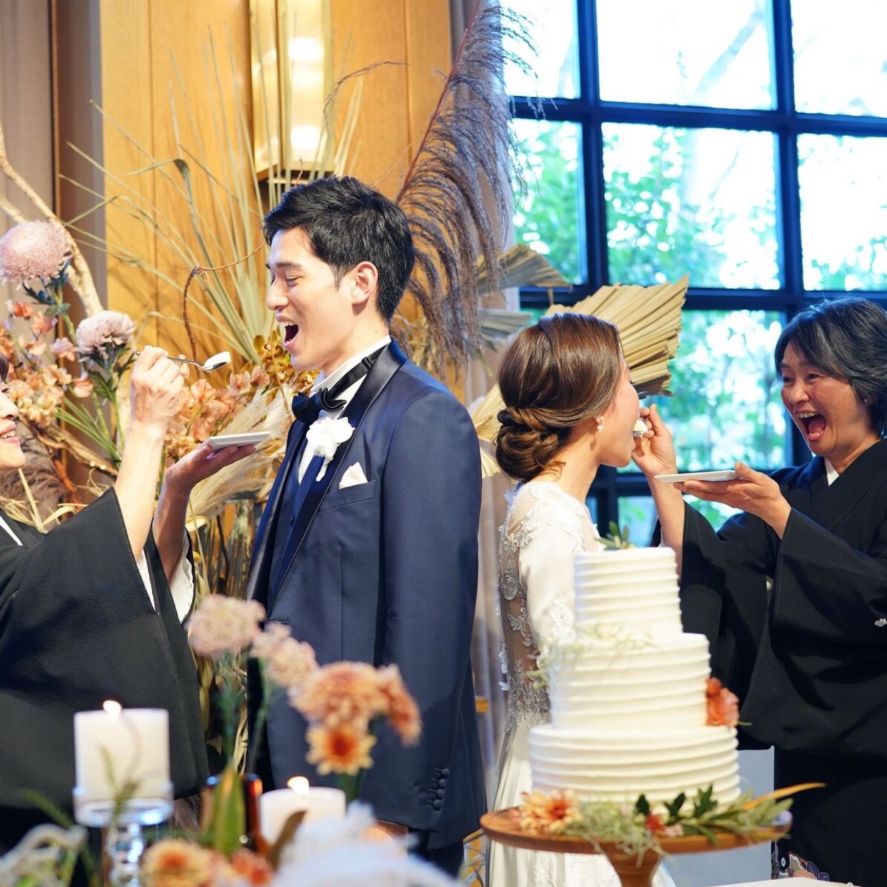 披露宴パーティのカバー写真