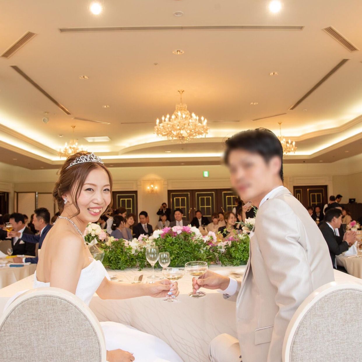 披露宴パーティのカバー写真