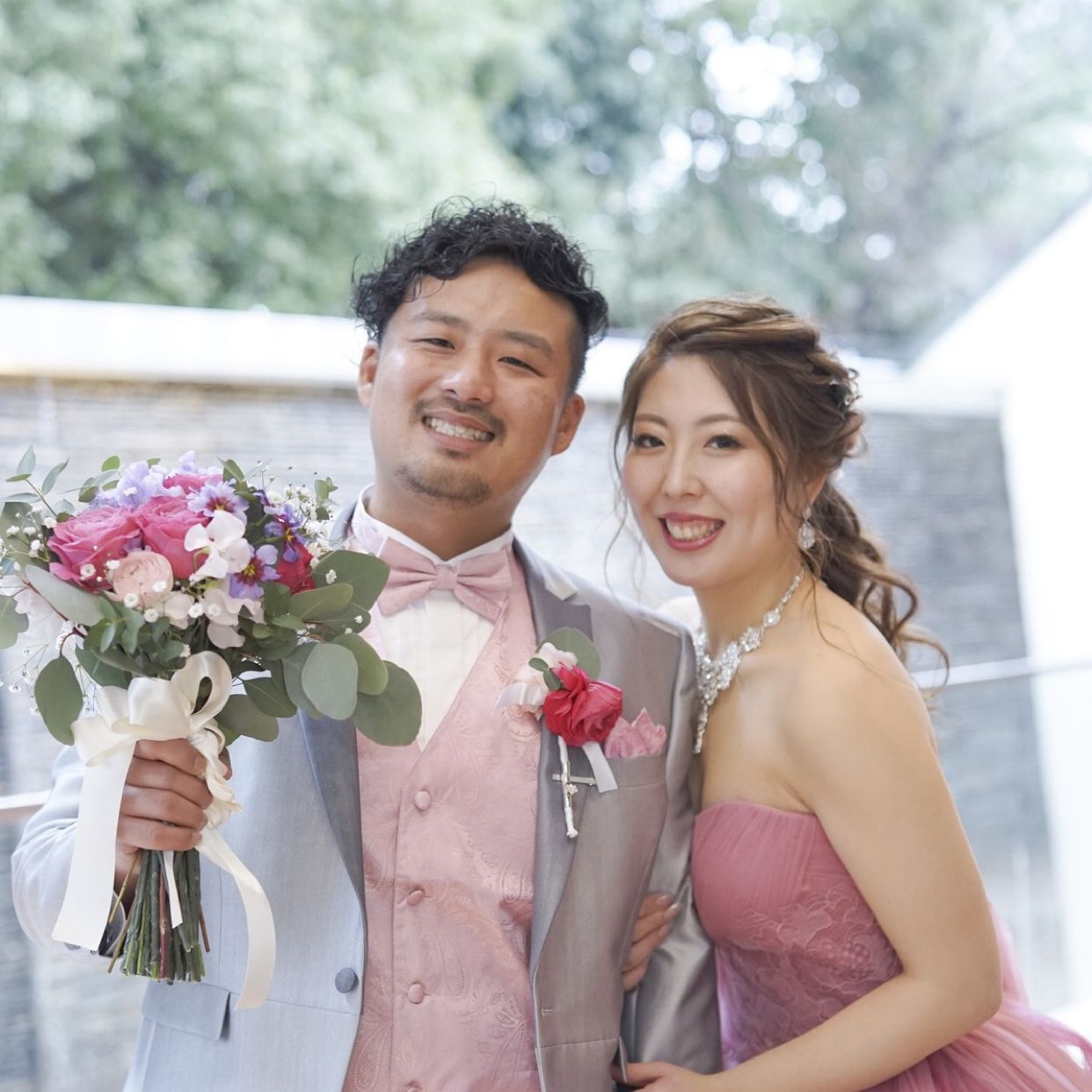 披露宴パーティのカバー写真