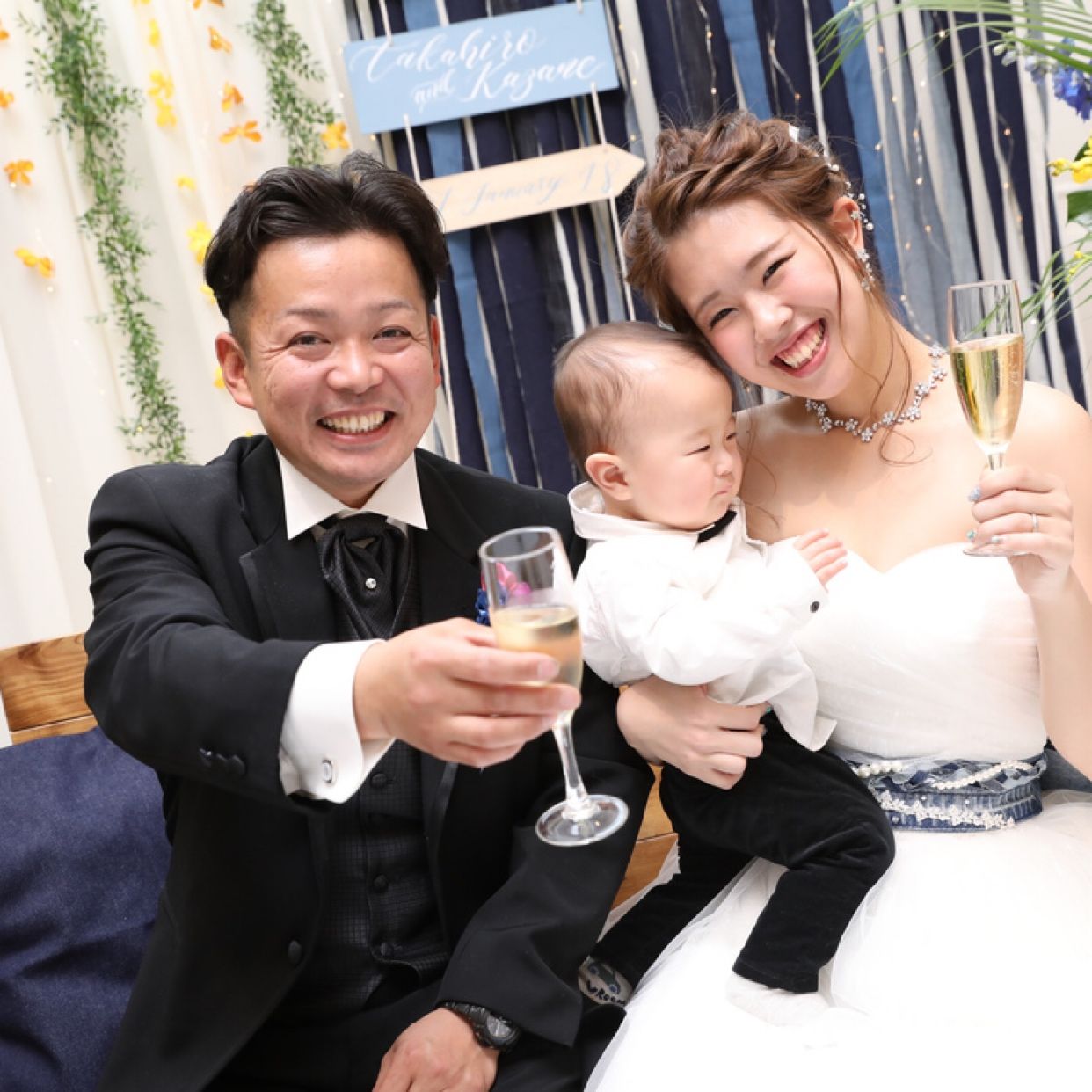 披露宴パーティのカバー写真