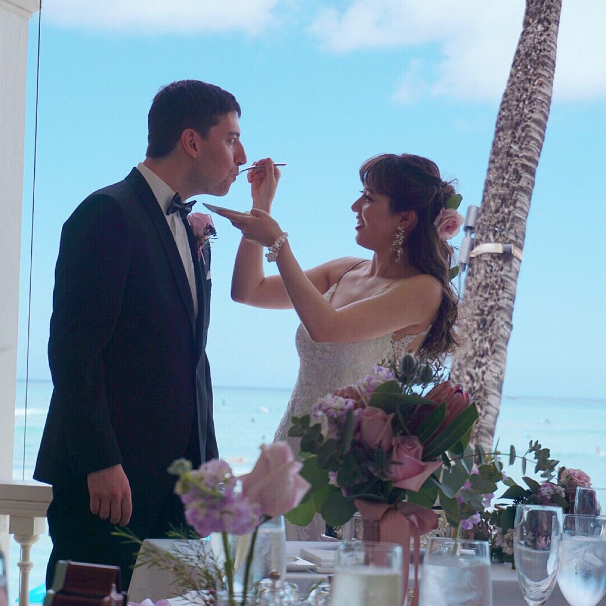 披露宴パーティのカバー写真