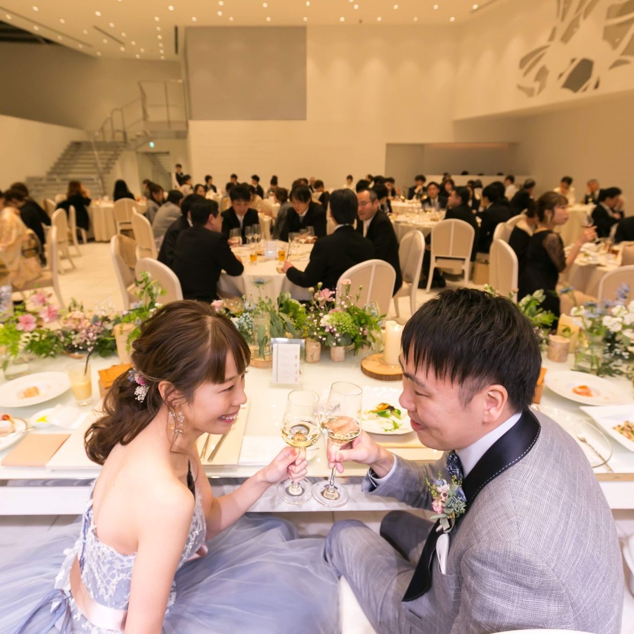 披露宴パーティのカバー写真