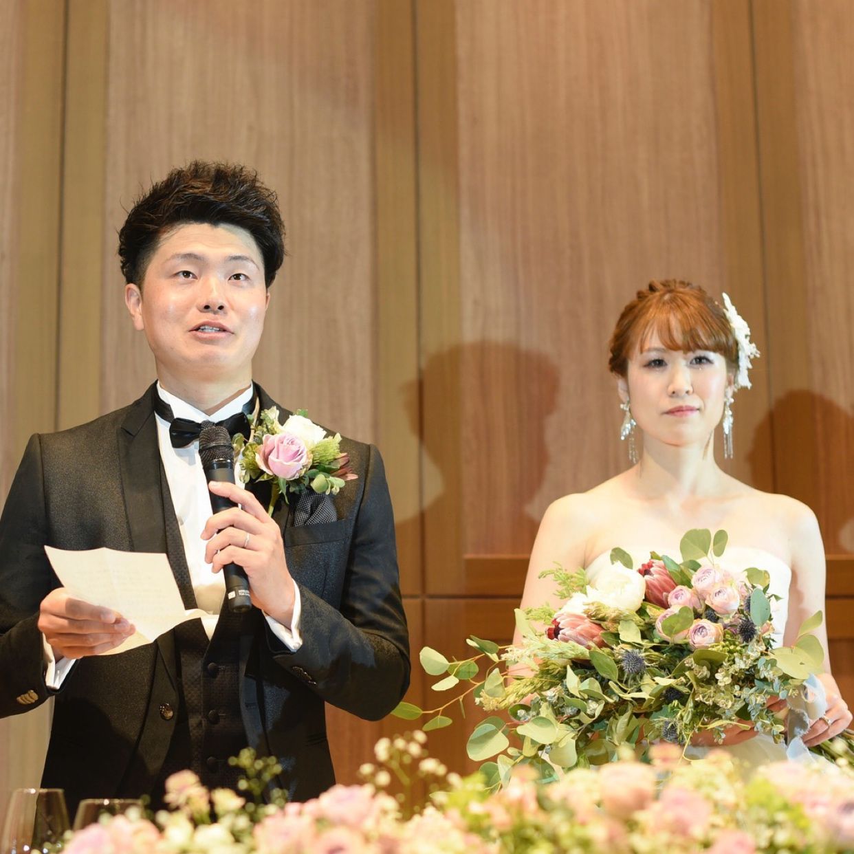 披露宴パーティのカバー写真