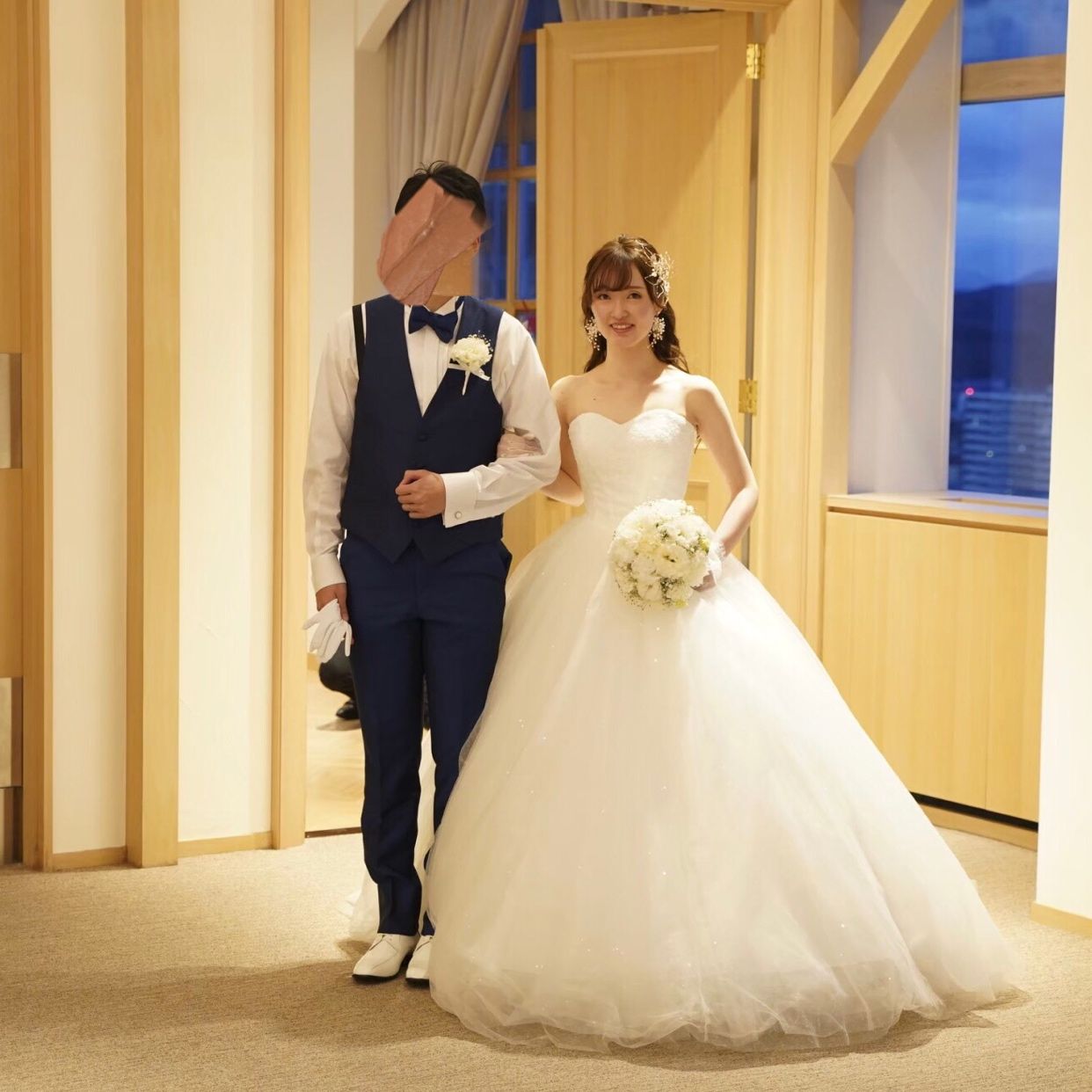 披露宴パーティのカバー写真