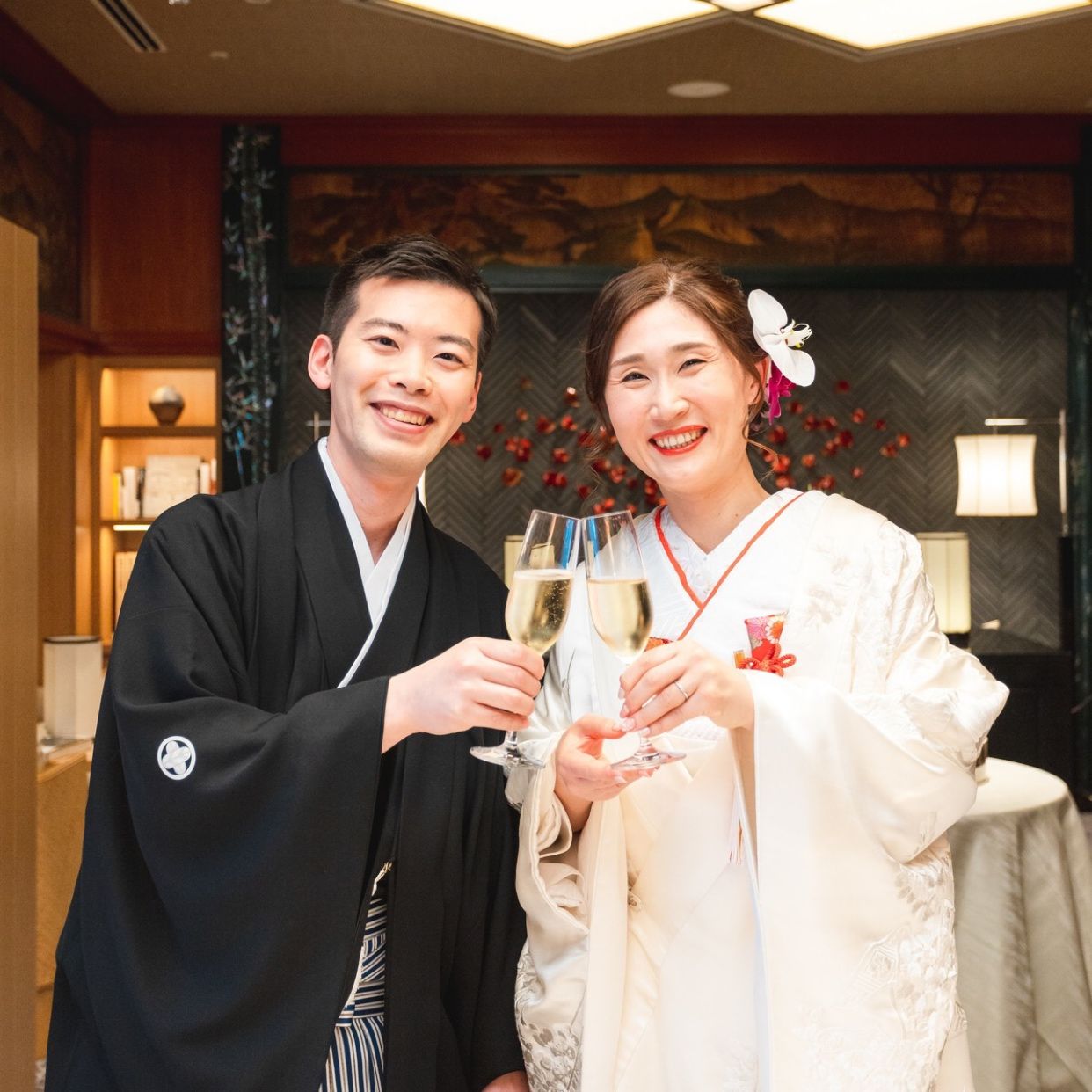 披露宴パーティのカバー写真