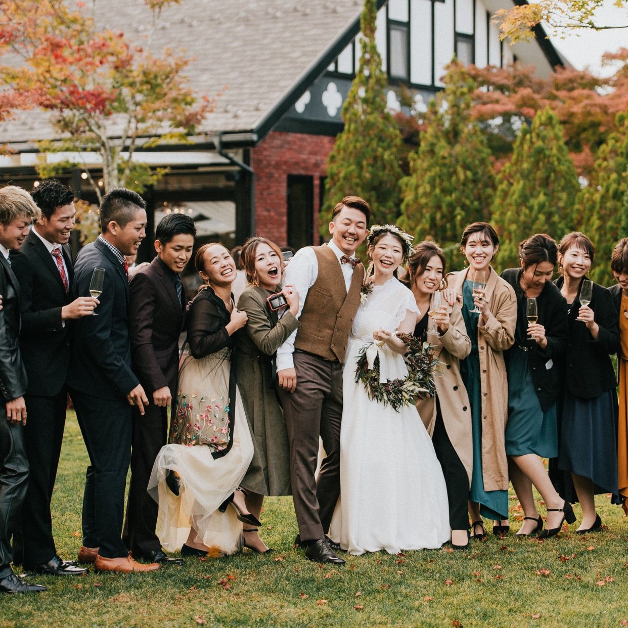 披露宴パーティのカバー写真