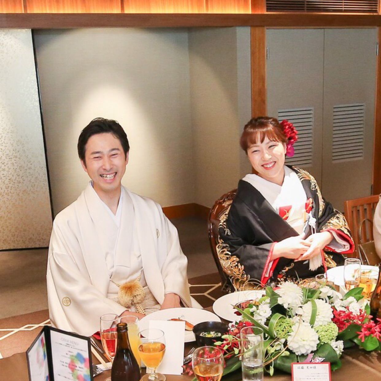 披露宴パーティのカバー写真