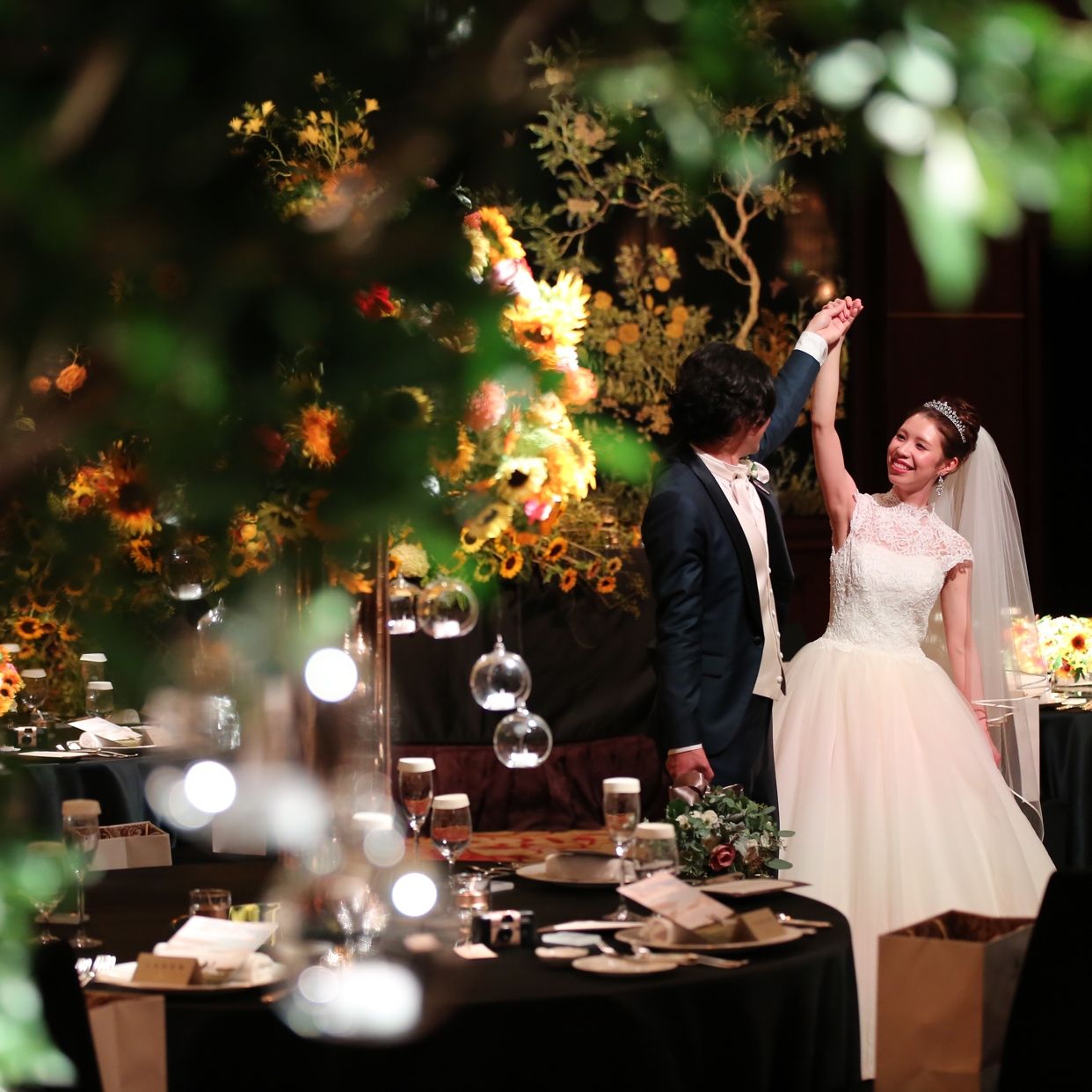 披露宴パーティのカバー写真