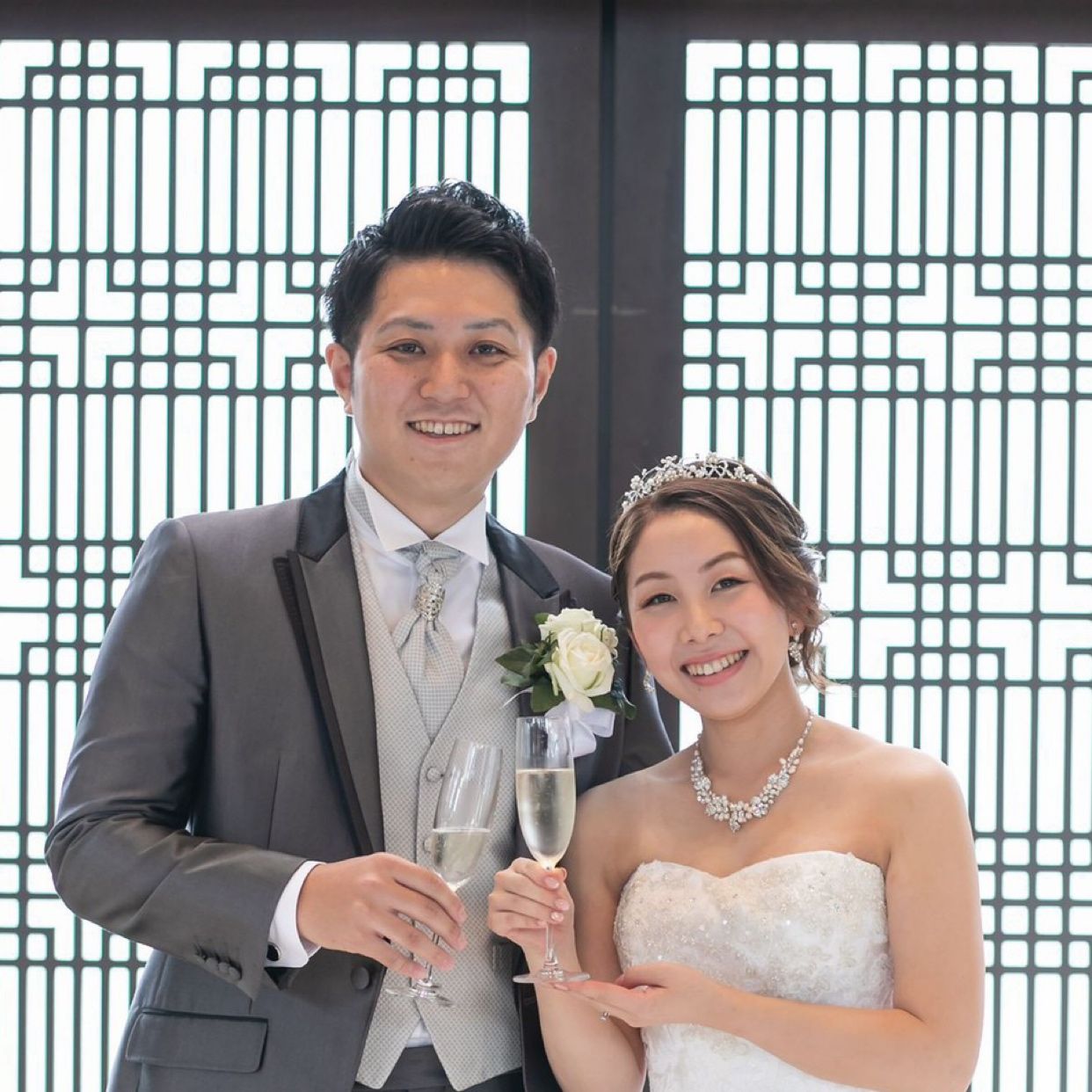 披露宴パーティのカバー写真