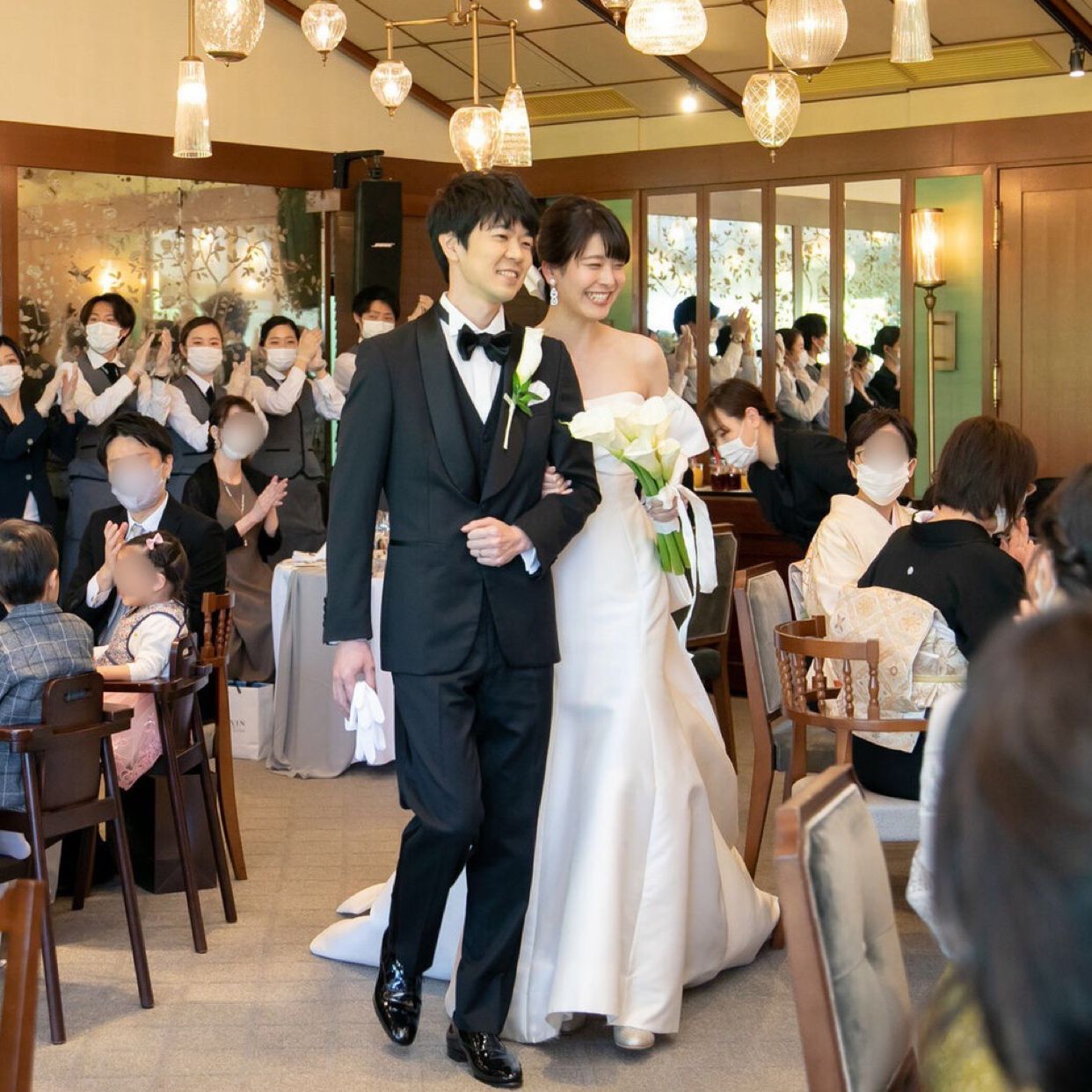 披露宴パーティのカバー写真