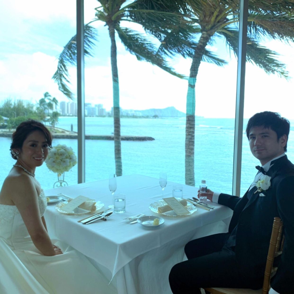 披露宴パーティのカバー写真