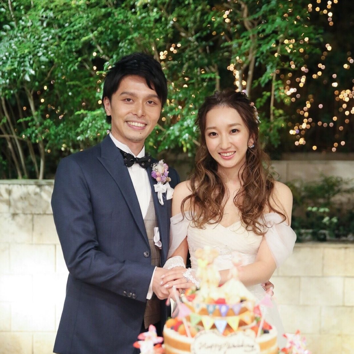 披露宴パーティのカバー写真