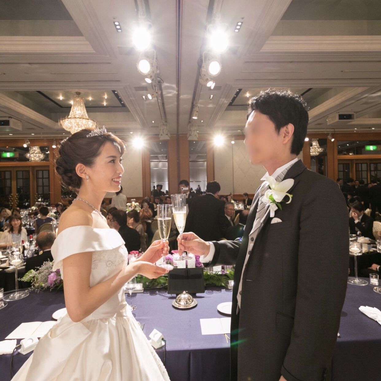 披露宴パーティのカバー写真