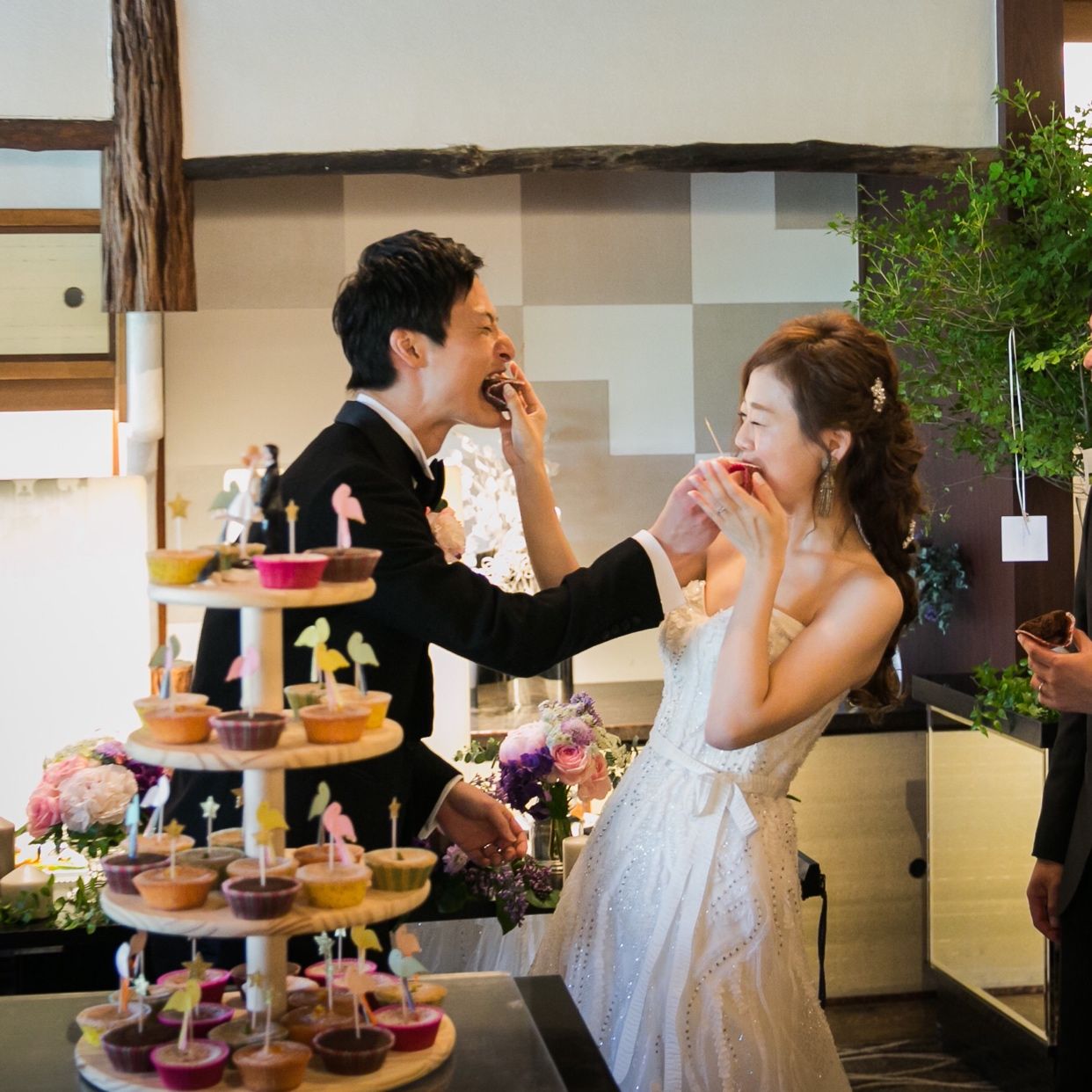 披露宴パーティのカバー写真