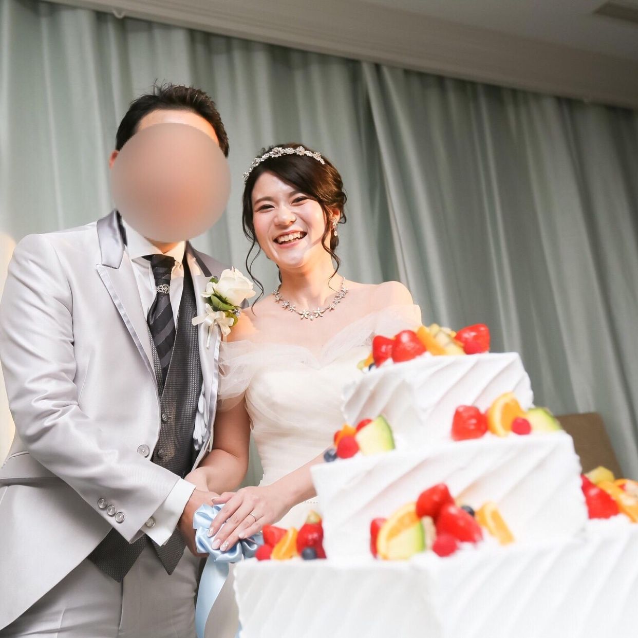 披露宴パーティのカバー写真