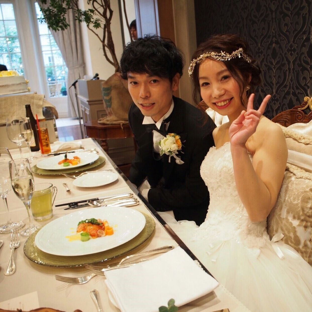 披露宴パーティのカバー写真