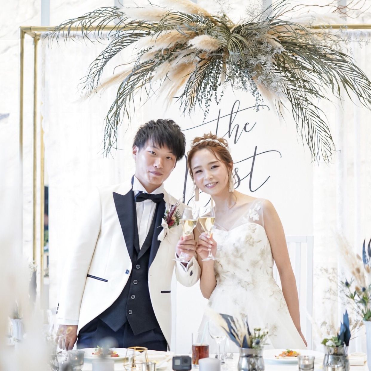 披露宴パーティのカバー写真