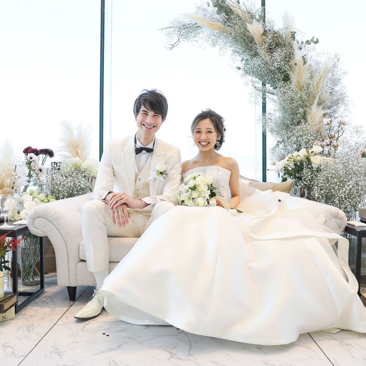 披露宴パーティのカバー写真