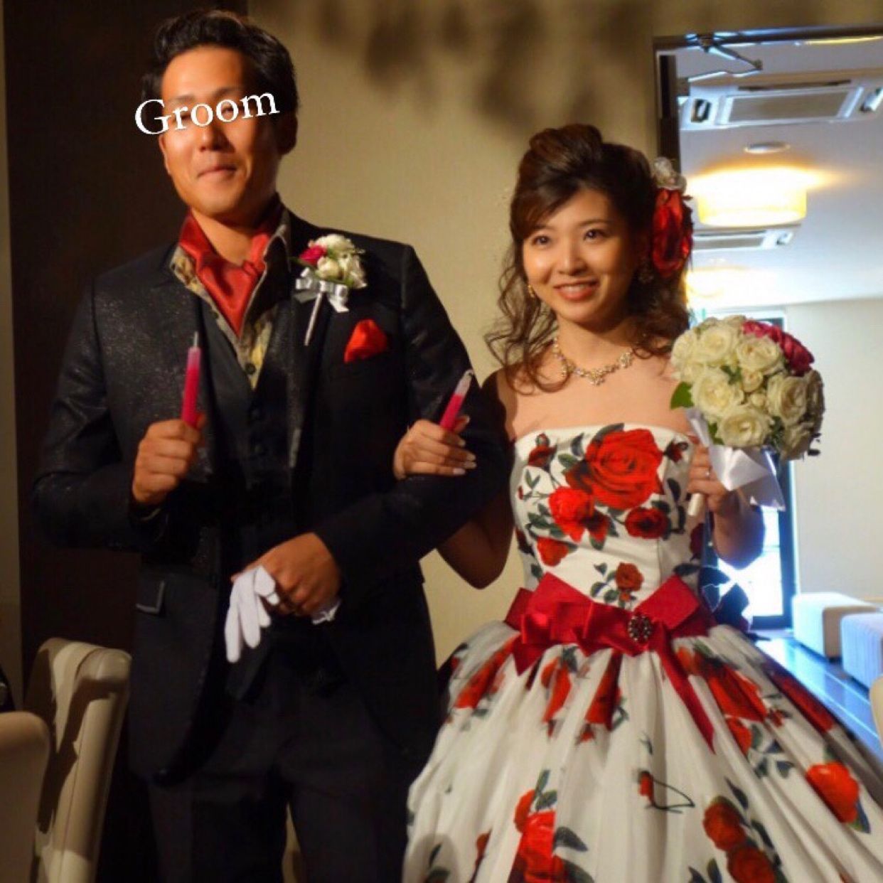 披露宴パーティのカバー写真