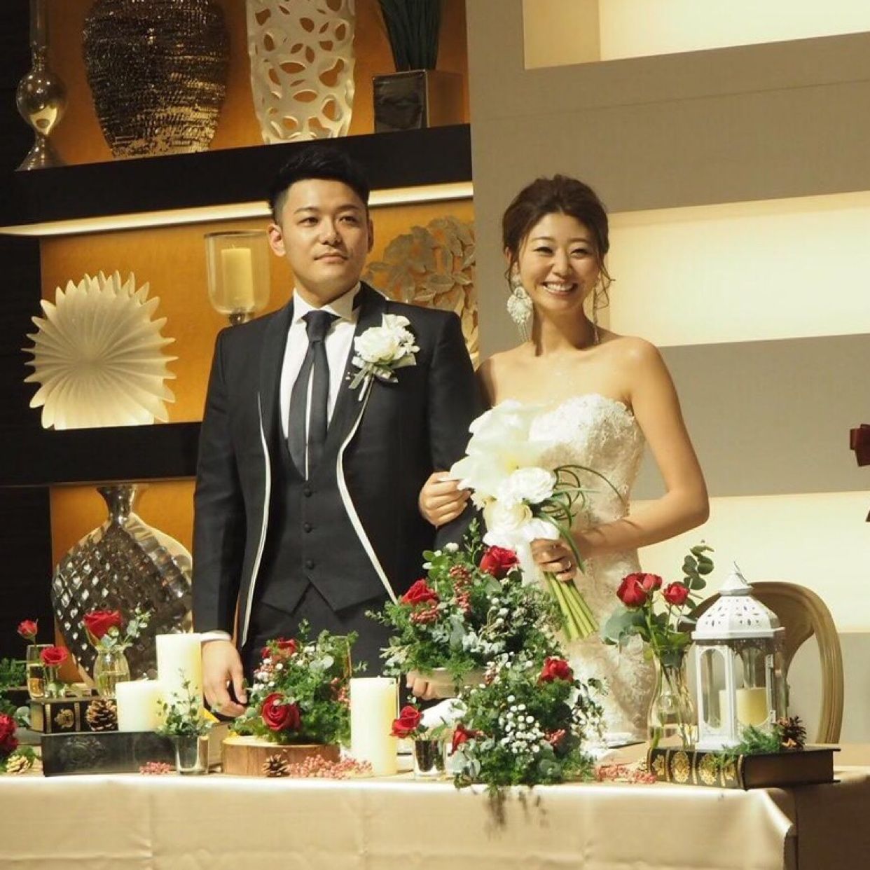 披露宴パーティのカバー写真