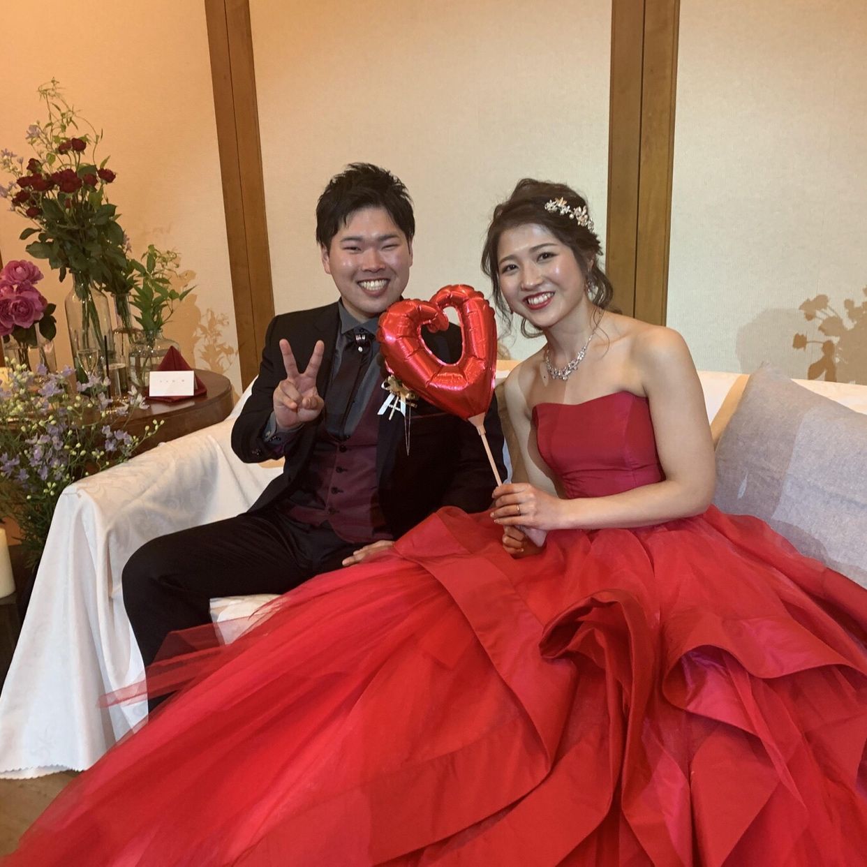 披露宴パーティのカバー写真