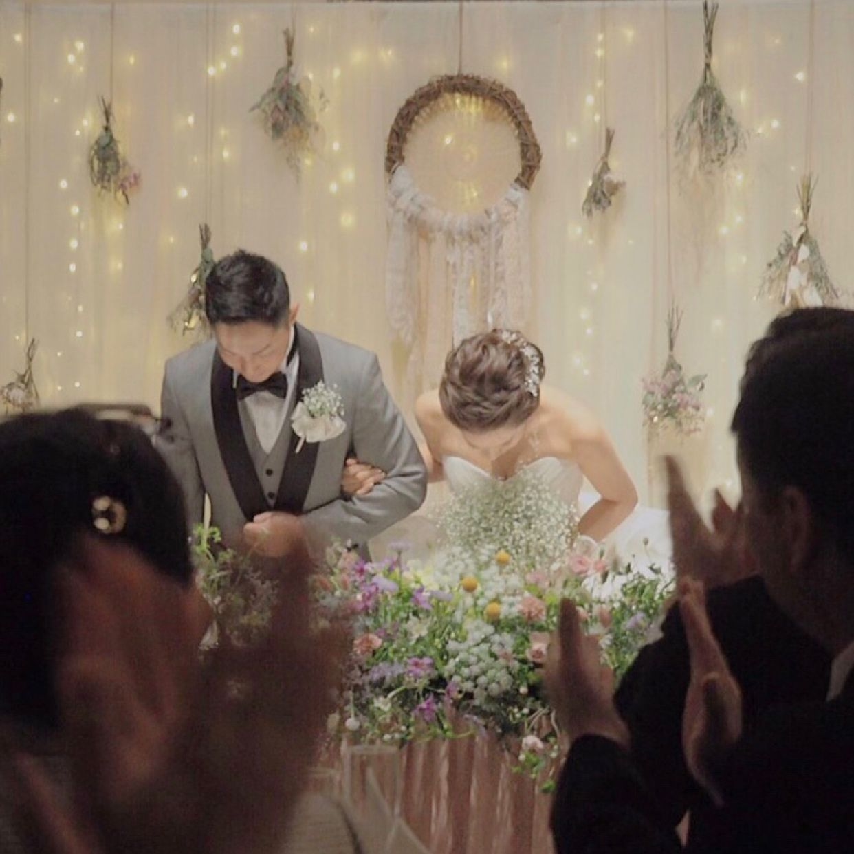 披露宴パーティのカバー写真