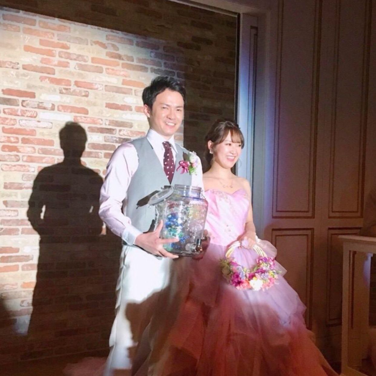 披露宴パーティのカバー写真