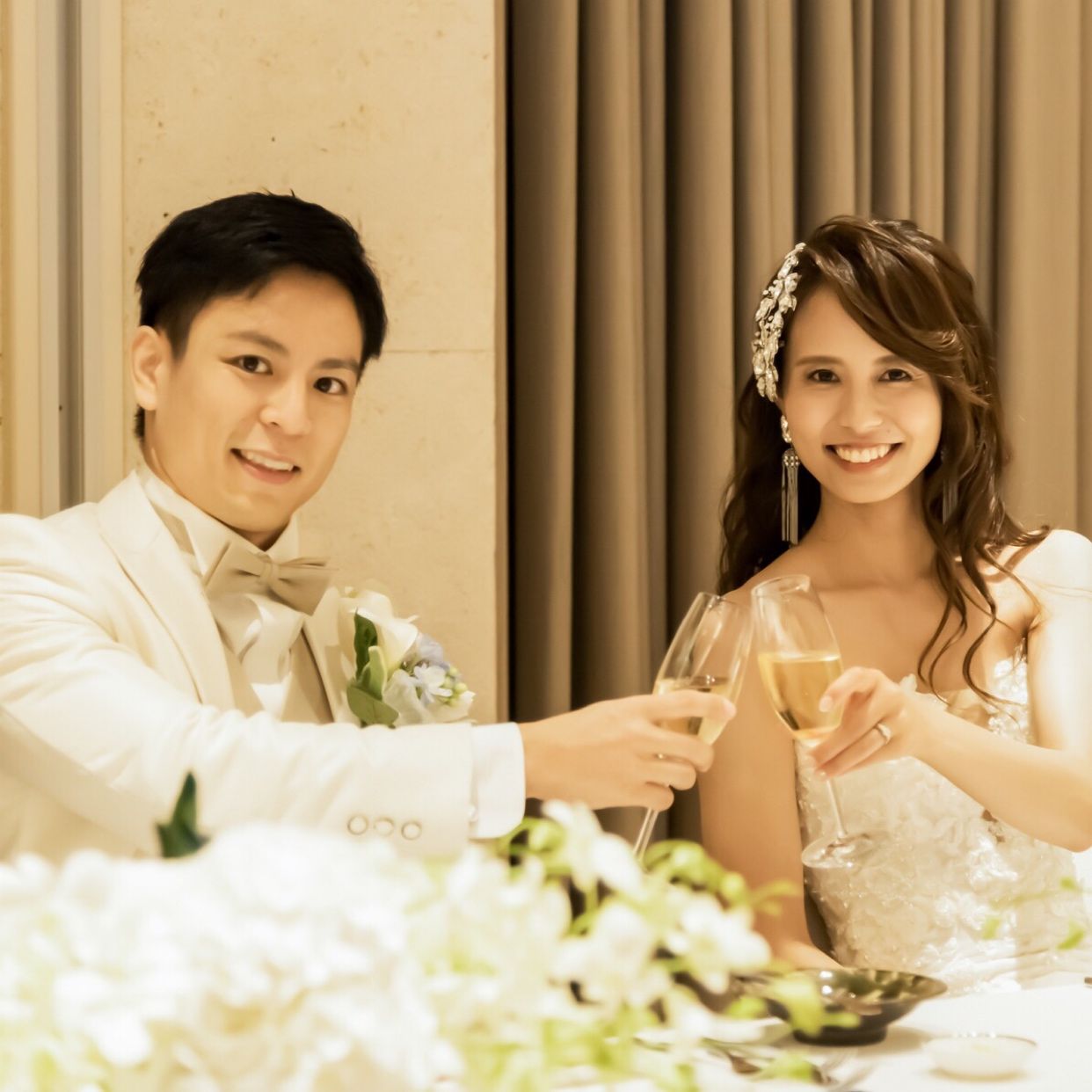 披露宴パーティのカバー写真