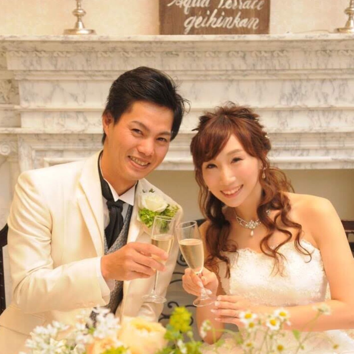 披露宴パーティのカバー写真