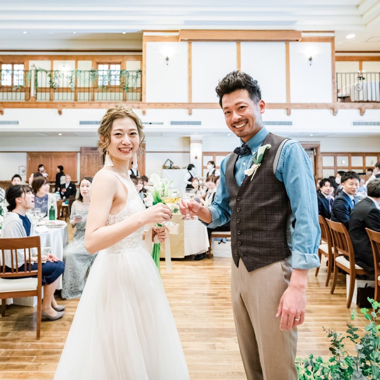 披露宴パーティのカバー写真