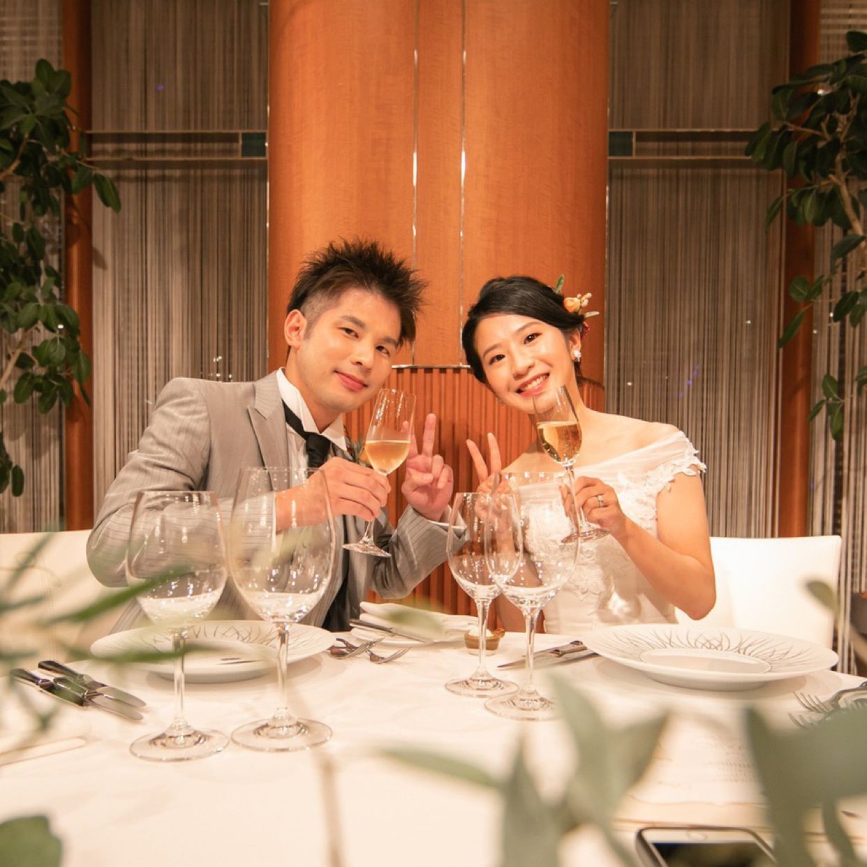 披露宴パーティのカバー写真