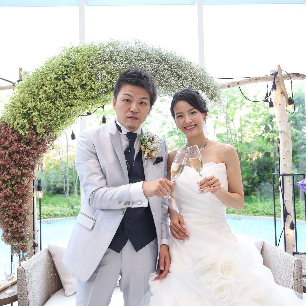 披露宴パーティのカバー写真