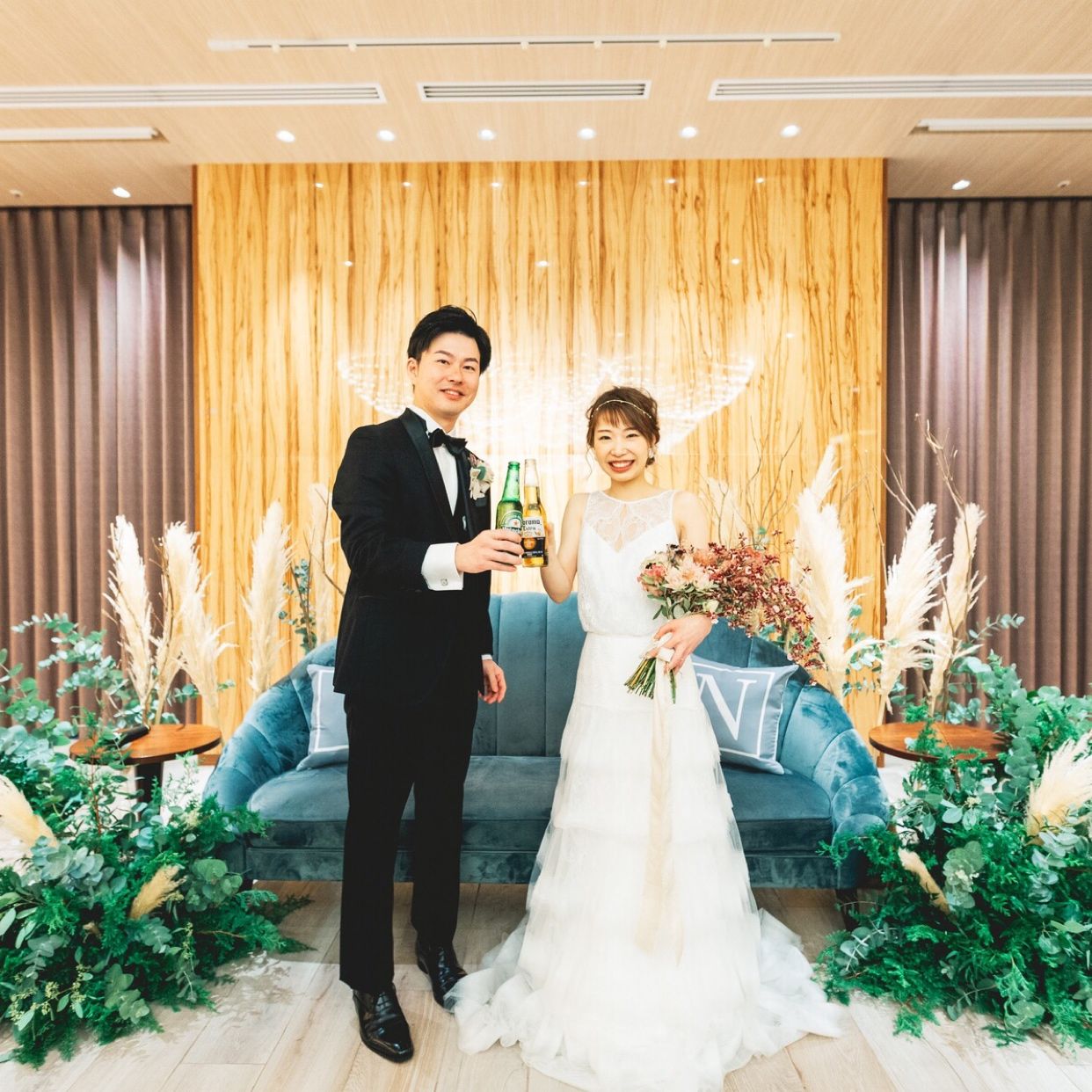 披露宴パーティのカバー写真