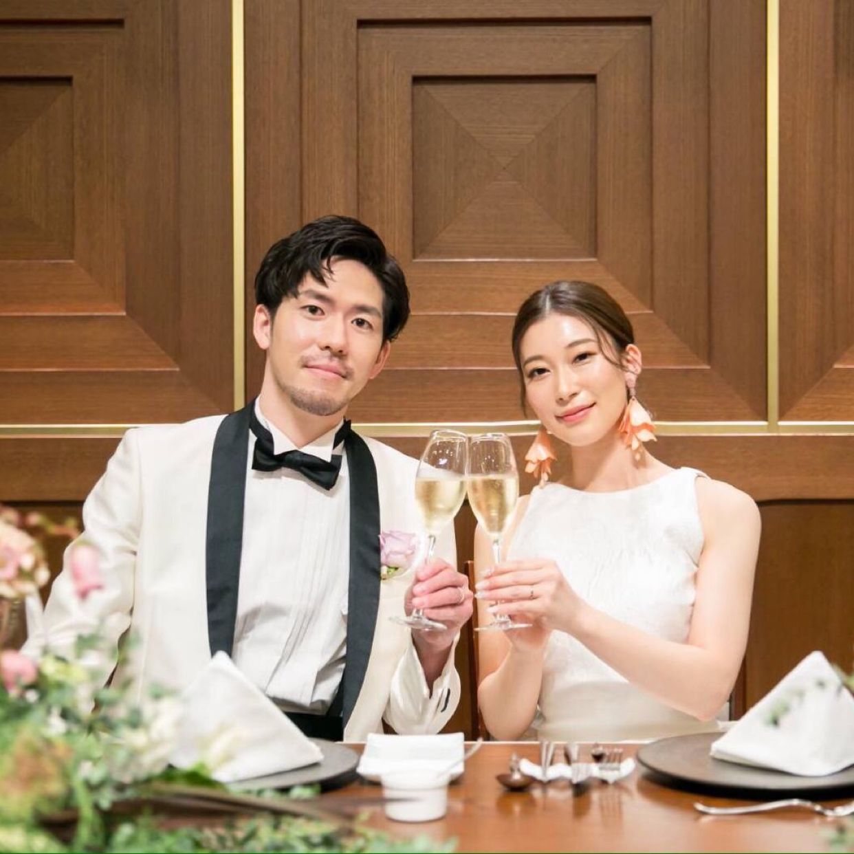 披露宴パーティのカバー写真