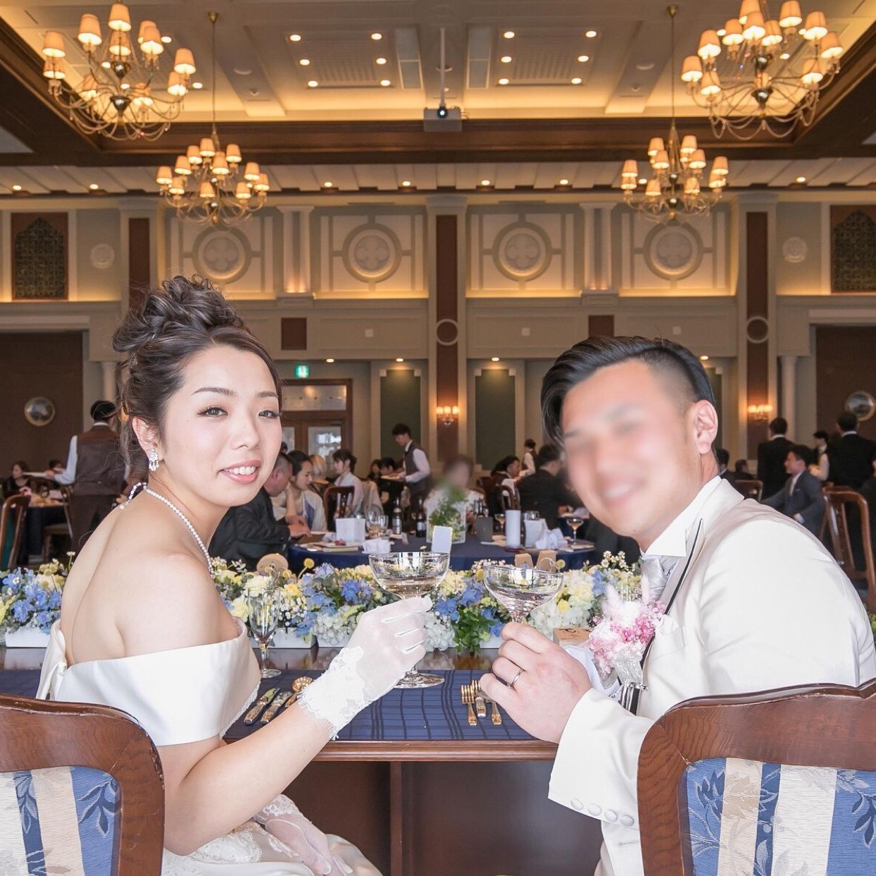 披露宴パーティのカバー写真