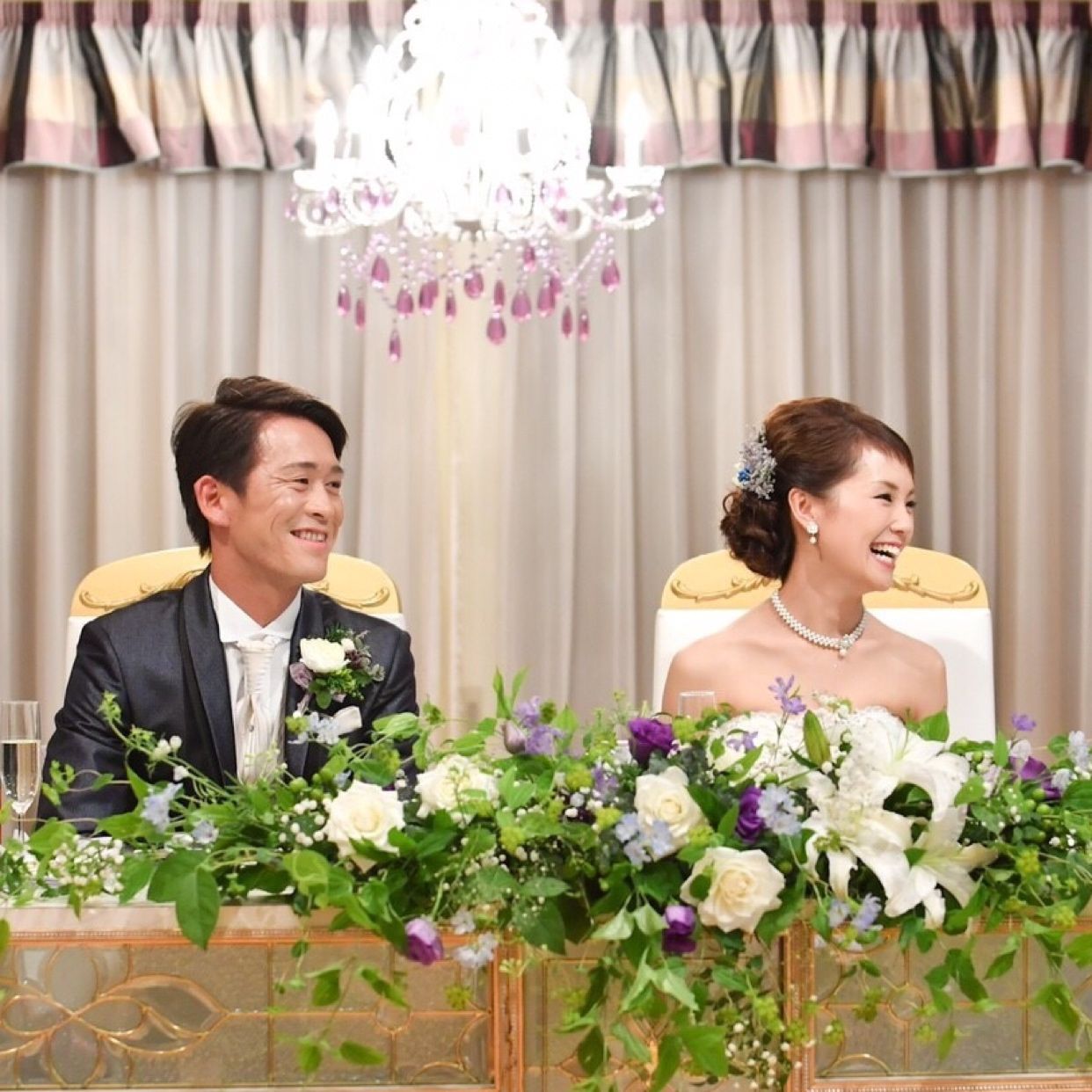 披露宴パーティのカバー写真