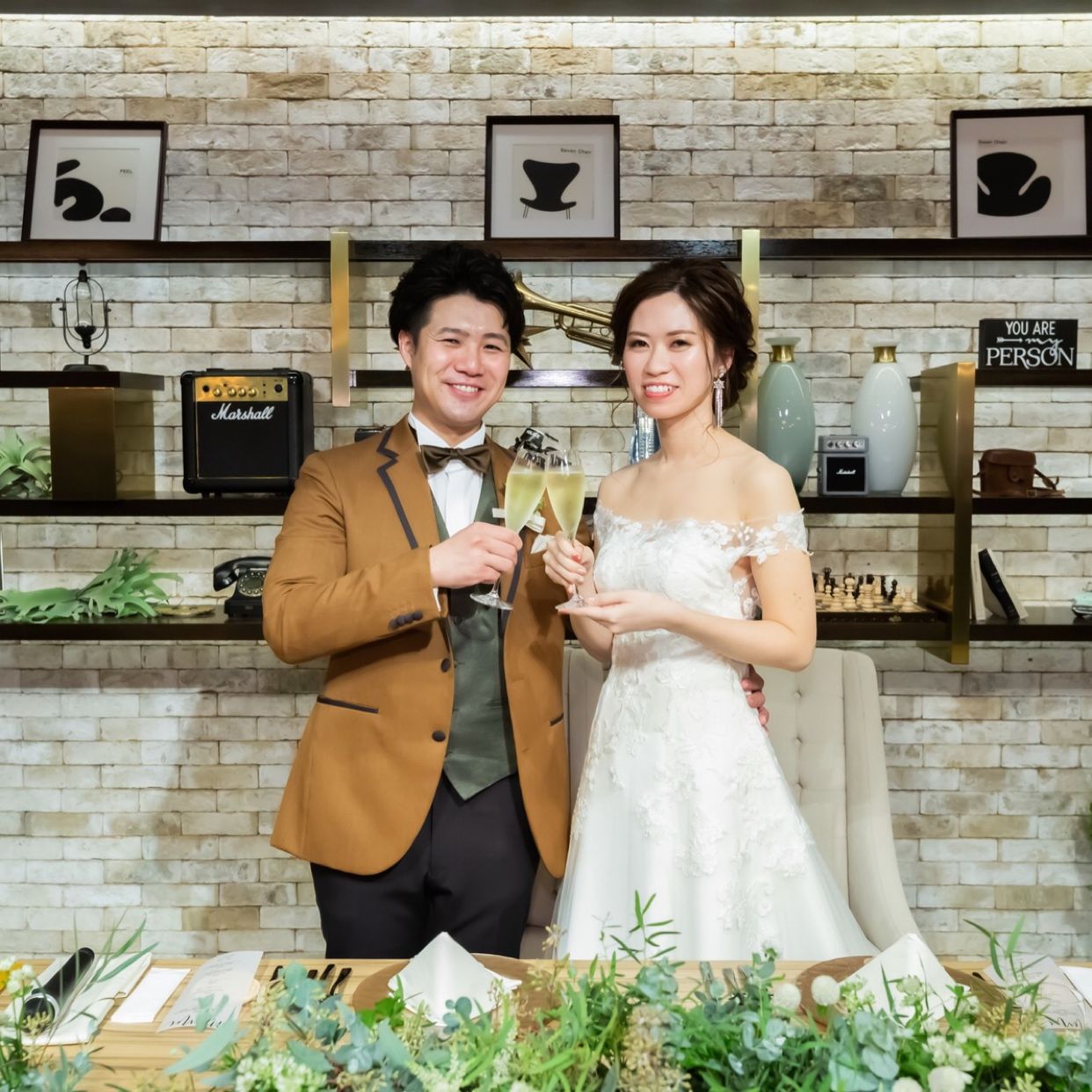 披露宴パーティのカバー写真