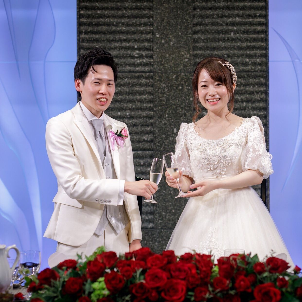 披露宴パーティのカバー写真