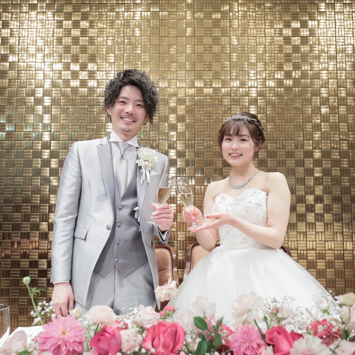 披露宴パーティのカバー写真