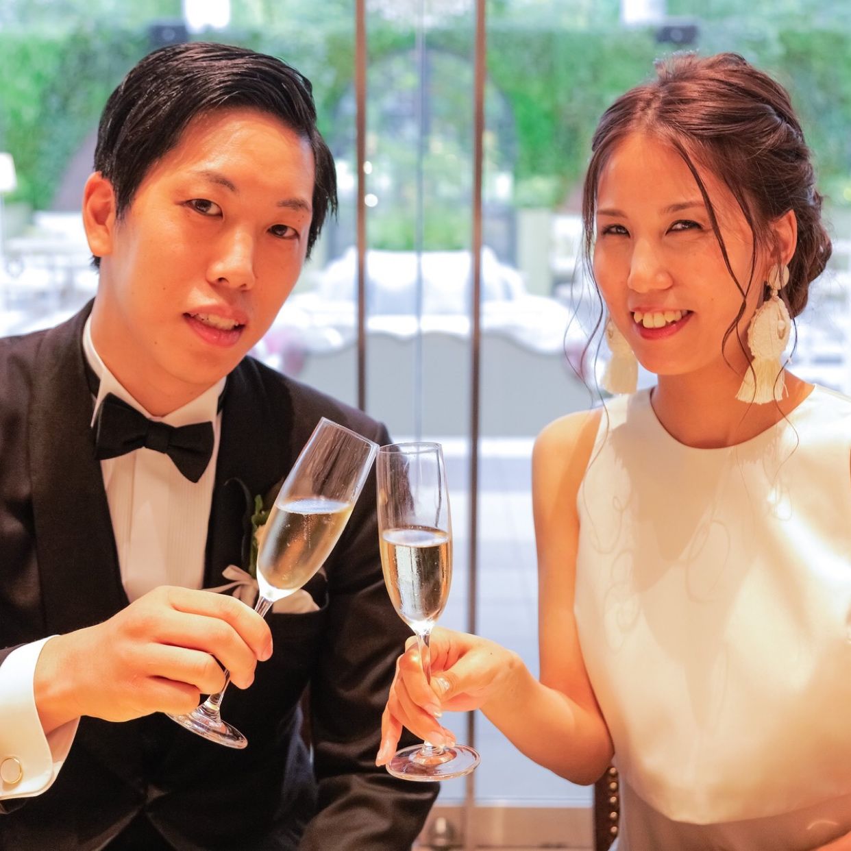 披露宴パーティのカバー写真